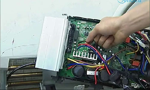 新华美的空调电话是多少